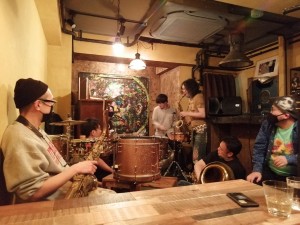 歌女 with 大谷能生、林哲也、伊藤匠、直江実樹